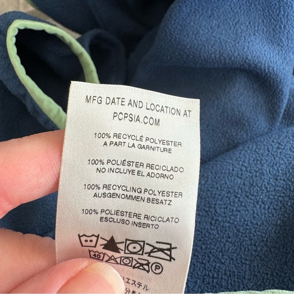 Patagonia Quarter Snap Fleece Long Sleeve Sweatshirt - Picture 3 of 7